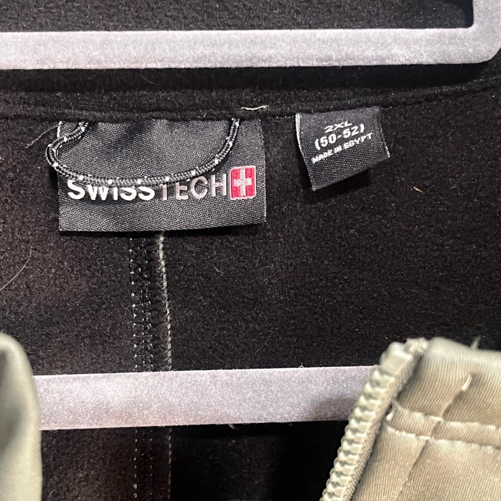 Swiss Tech Olive Green Softshell Jacket - image 2